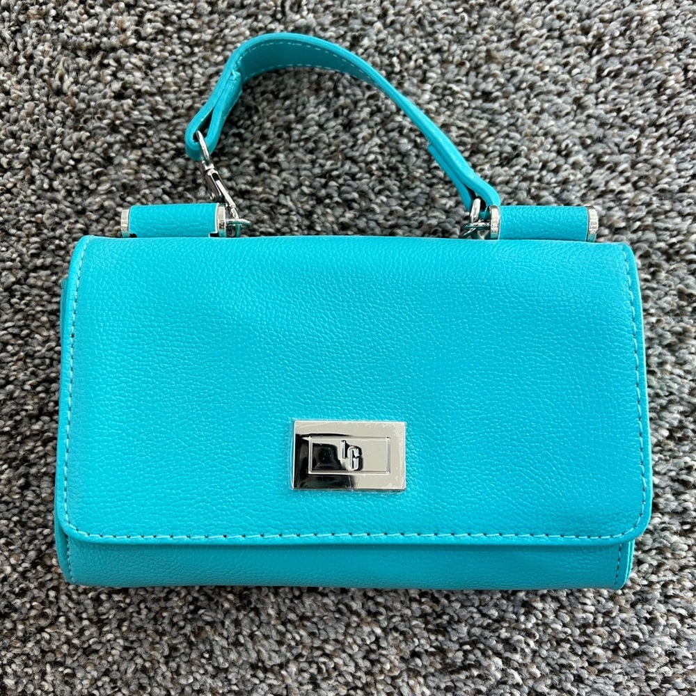 Turquoise hand bag. Brand new!